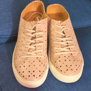 Pale mauve decorative torrid sneakers